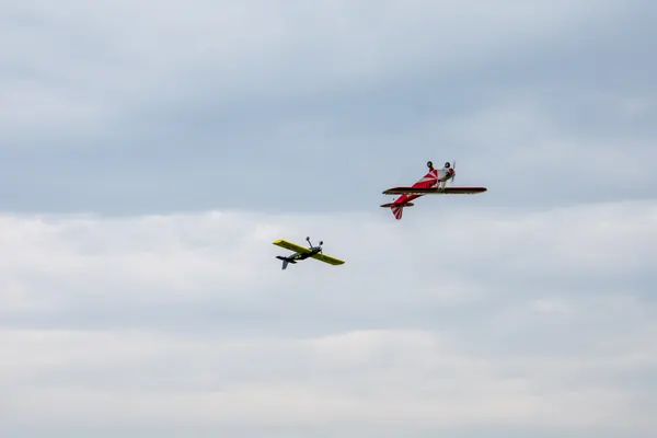 Meerdere toestellen tegelijk in de lucht